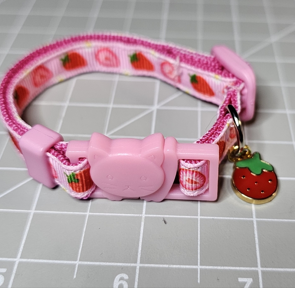 Fruit Cat Collars - Picture 6 of 9
